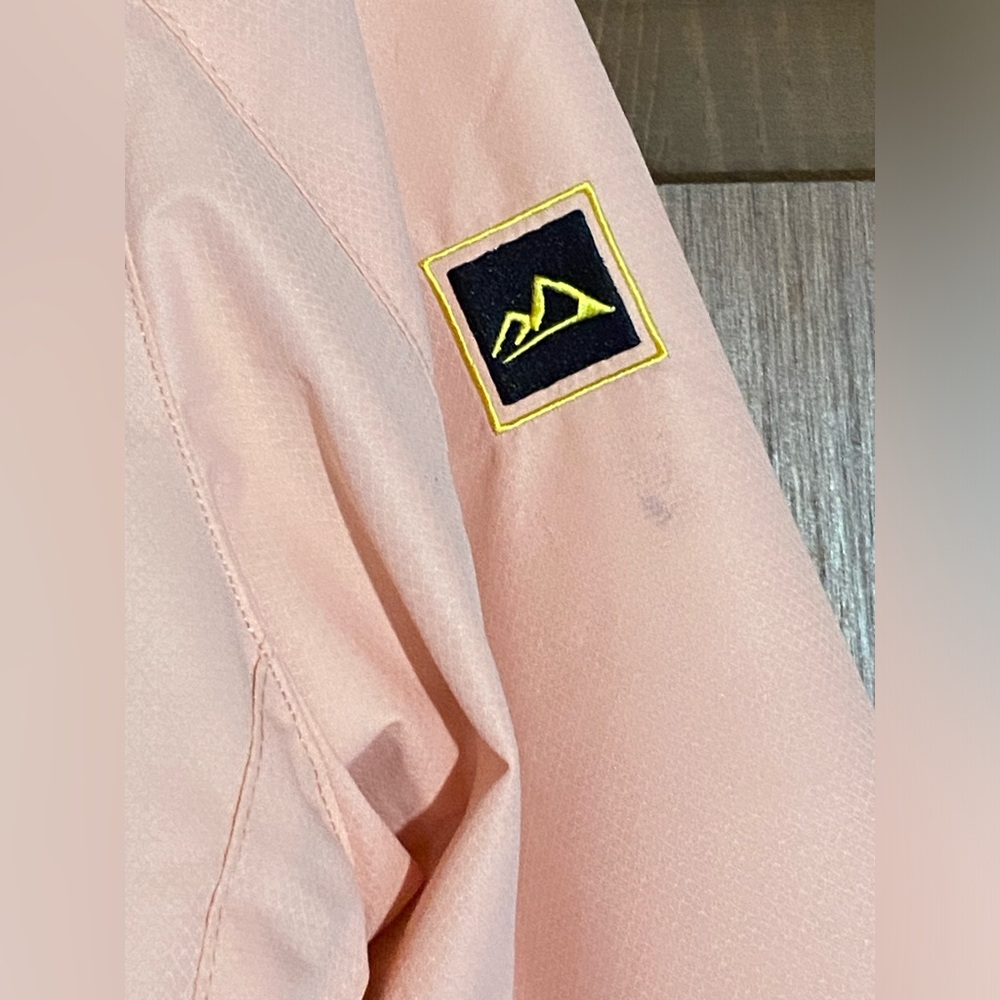 🏷️ BNWT Pink Ski Jacket w/Dark Soft Faux Rabbit Fur Lining Medium - Picture 10 of 13